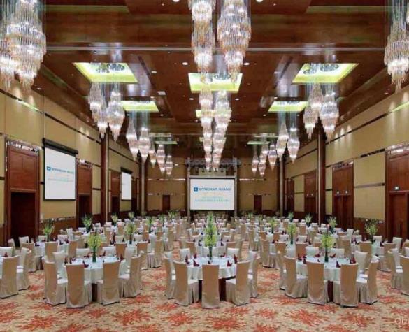 南(nán)昌展覽設計(jì)：2016九星傳媒會場布置樣版-11